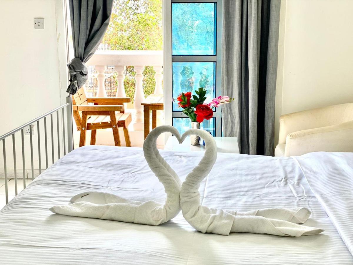 Comfortable Private Rooms In Compound Housing Dubai Esterno foto