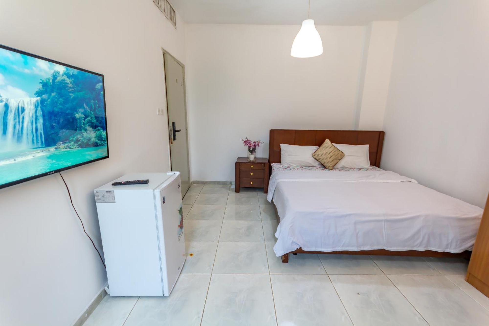 Comfortable Private Rooms In Compound Housing Dubai Esterno foto